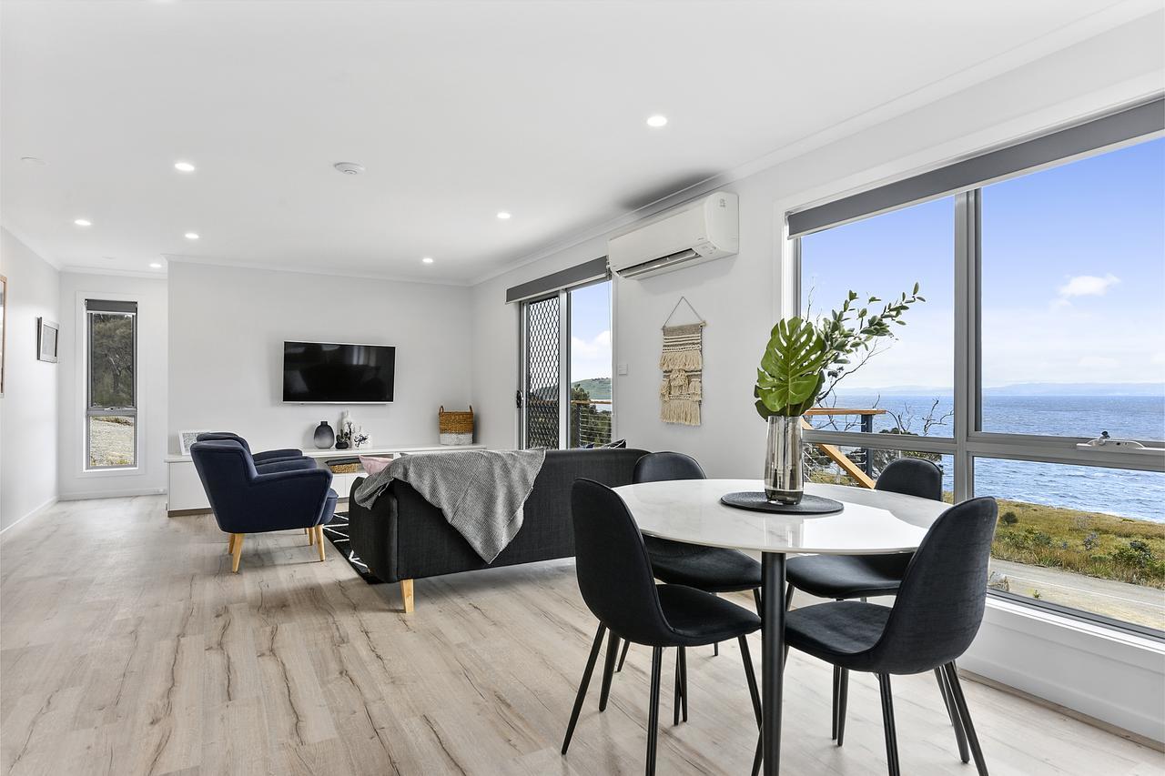 Chill Tasmania Villa White Beach ภายนอก รูปภาพ