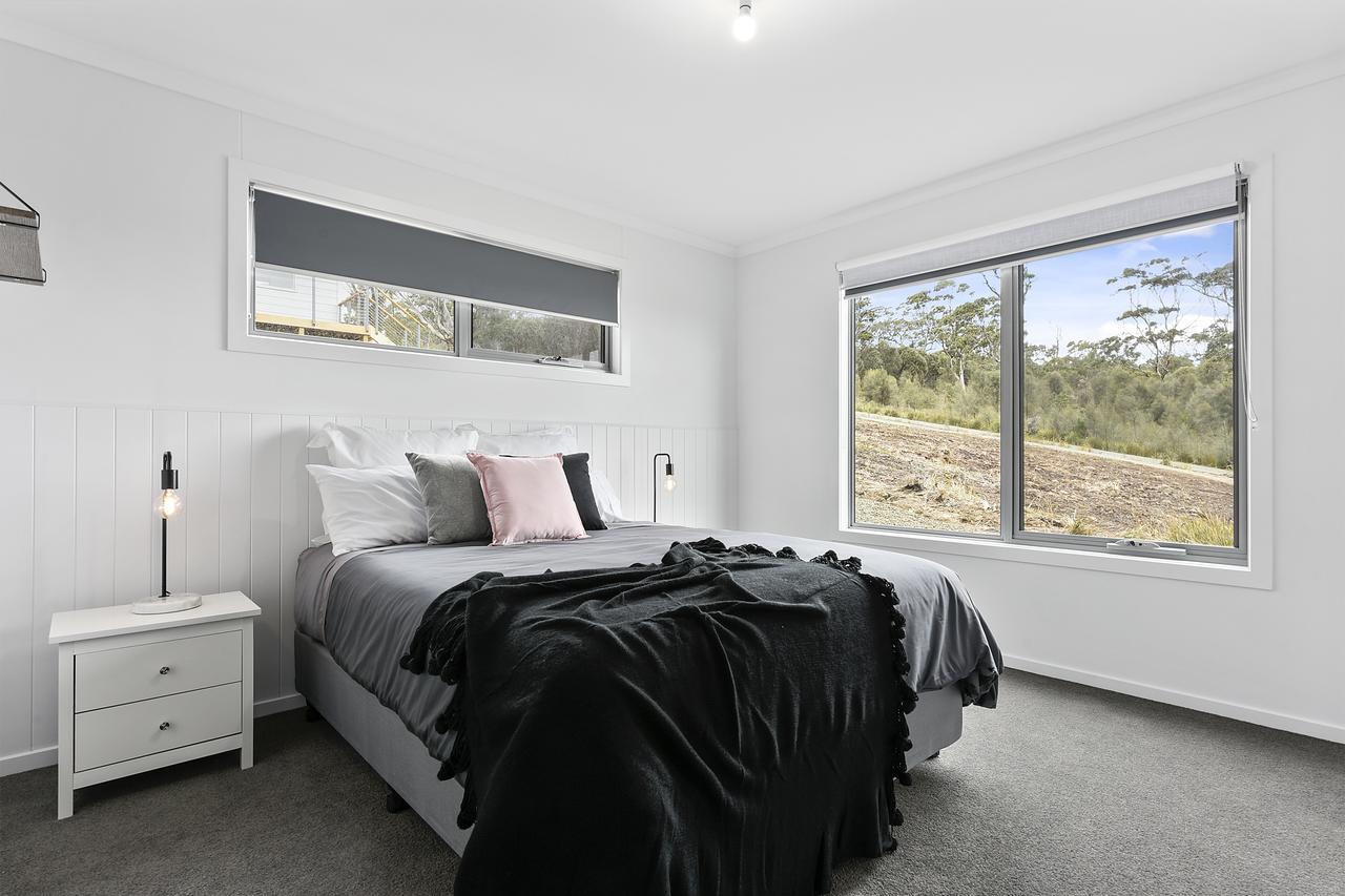 Chill Tasmania Villa White Beach ภายนอก รูปภาพ